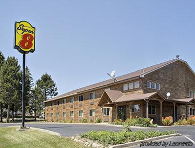 Northwoods Inn And Suites Ely Экстерьер фото